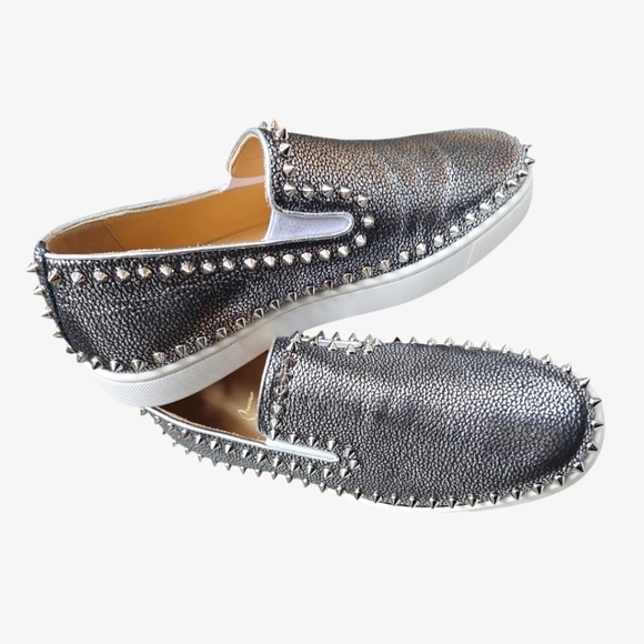 Christian Louboutin Pik Boat Metallic Silver Leather Spiked Slip On Sneakers 40 - Picture 3 of 13